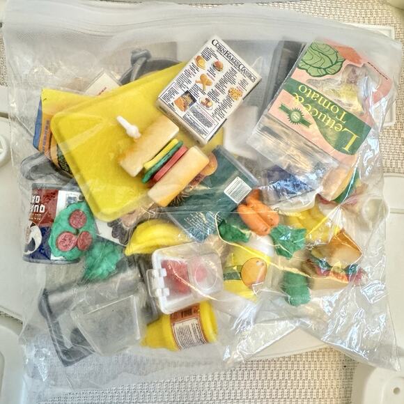 1997 Barbie Fun Fixin’ Supermarket Grocery Store Playset Mattel 67576 Vintage 90 - Picture 12 of 16